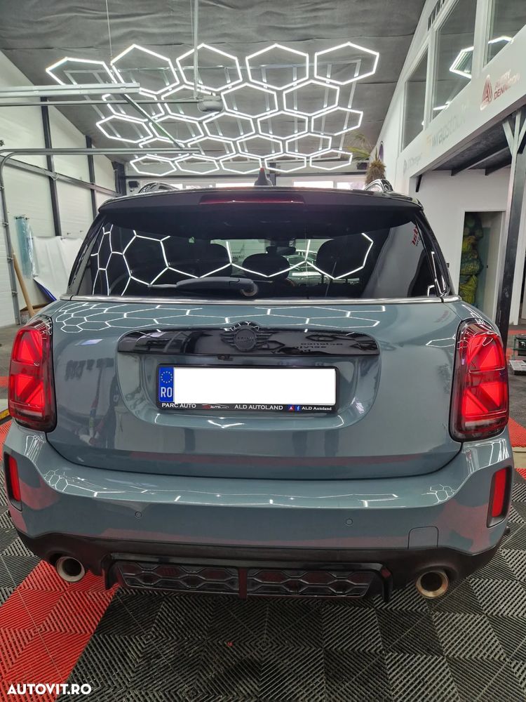 Mini Countryman - 13