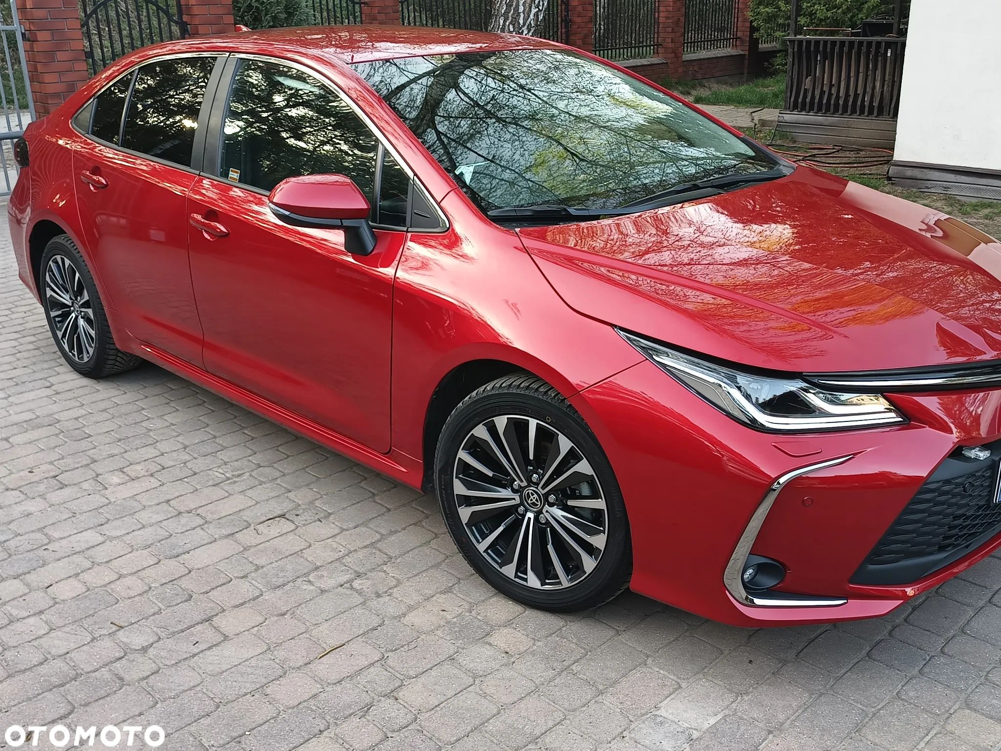 Toyota Corolla 1.8 Hybrid Style - 1