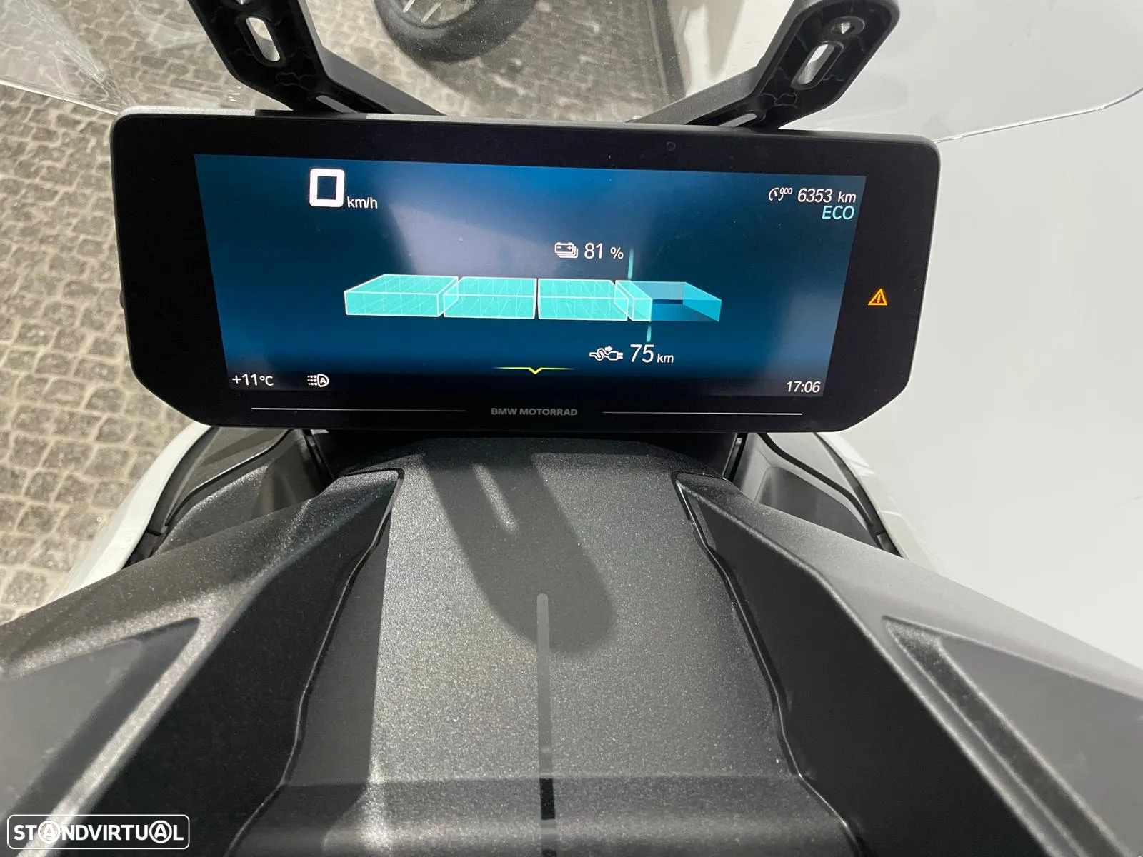BMW CE 04 - 10