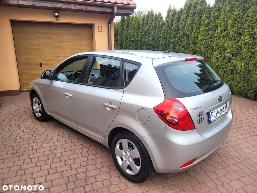 Kia Ceed 1.6 CVVT EX - 4