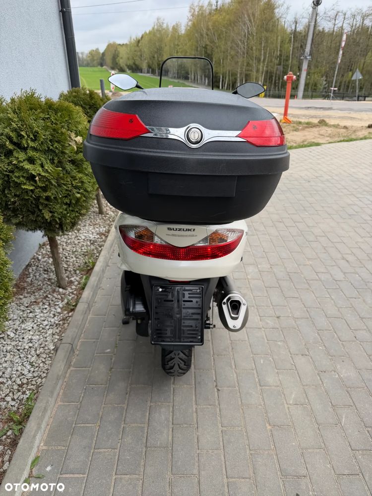 Suzuki Burgman - 19