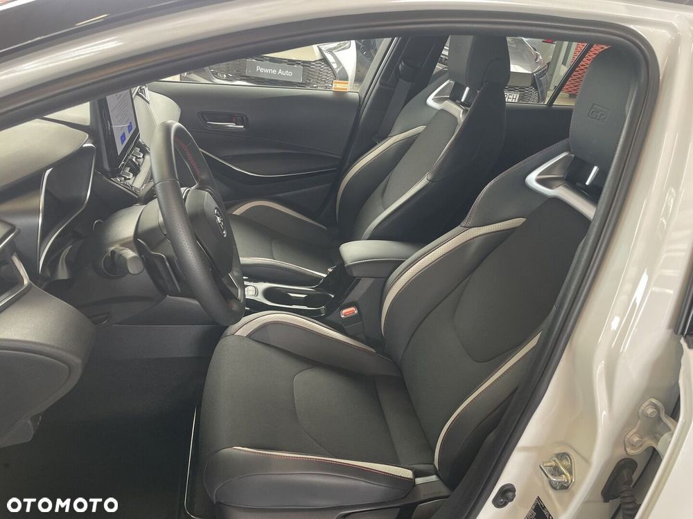 Toyota Corolla - 15
