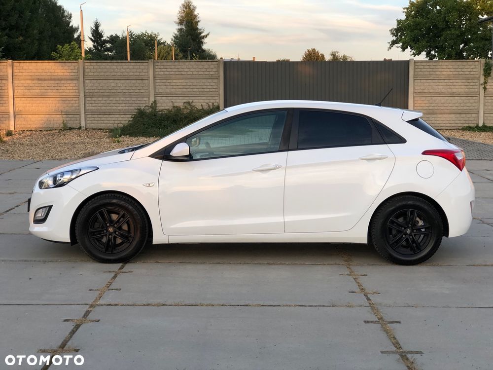 Hyundai i30 1.4 Passion - 1