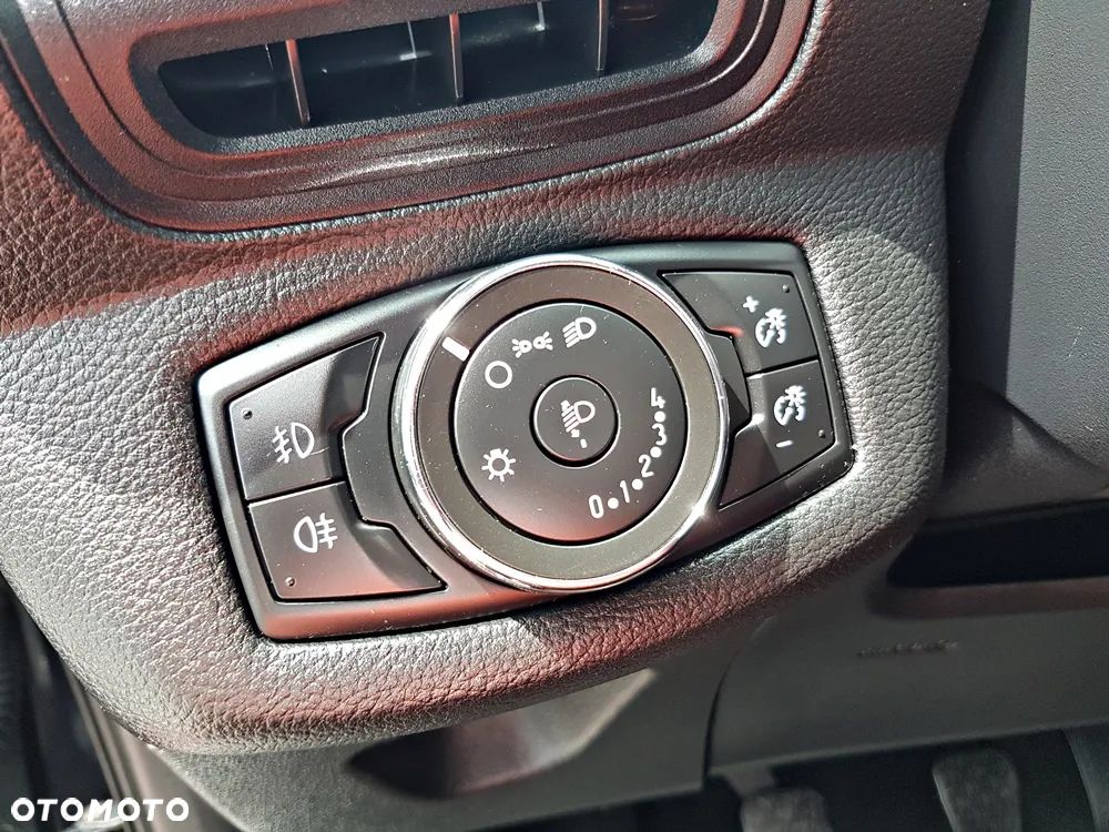 Ford B-MAX 1.0 EcoBoost Titanium X EU6 - 15