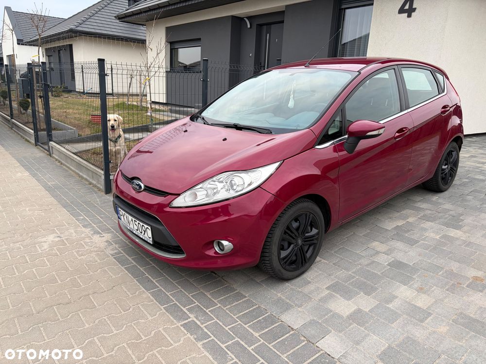 Ford Fiesta 1.4 Champions Edition - 8