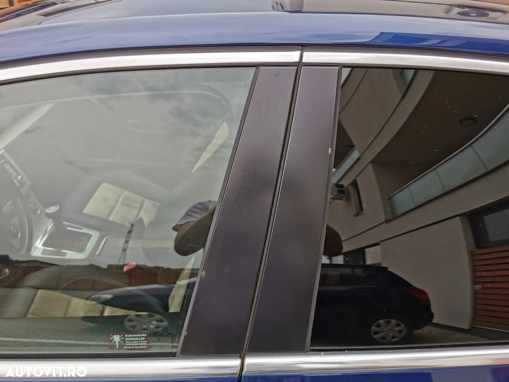 Volkswagen Passat - 22