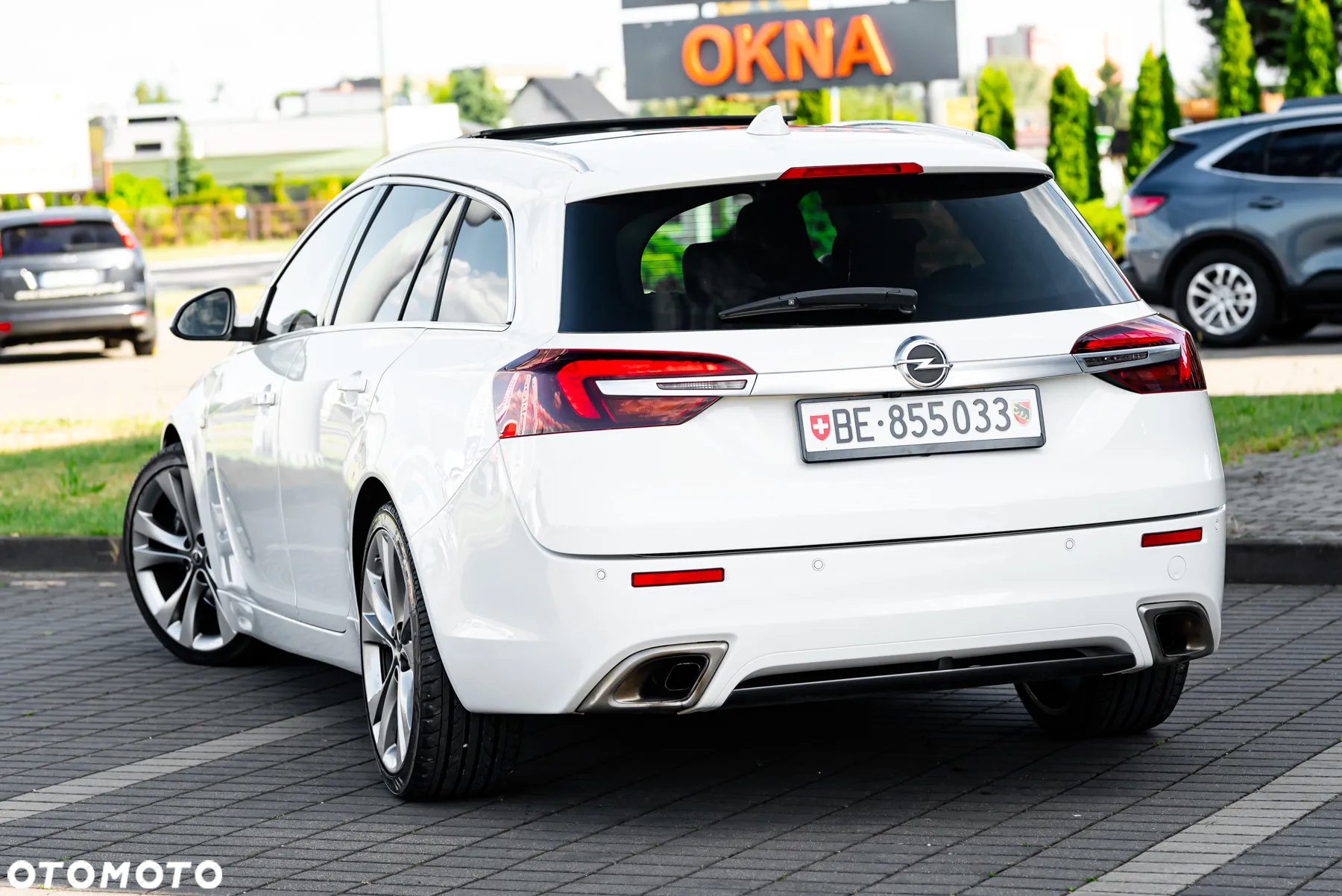 Opel Insignia 2.8 V6 Turbo 4x4 Sports Tourer OPC - 12