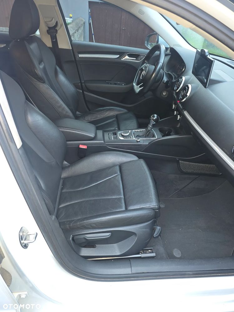 Audi A3 Sportback - 14
