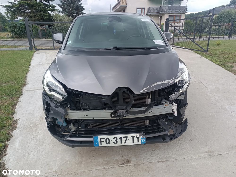 Renault Scenic - 5