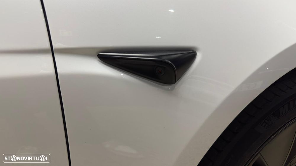 Tesla Model 3 Standard RWD - 13