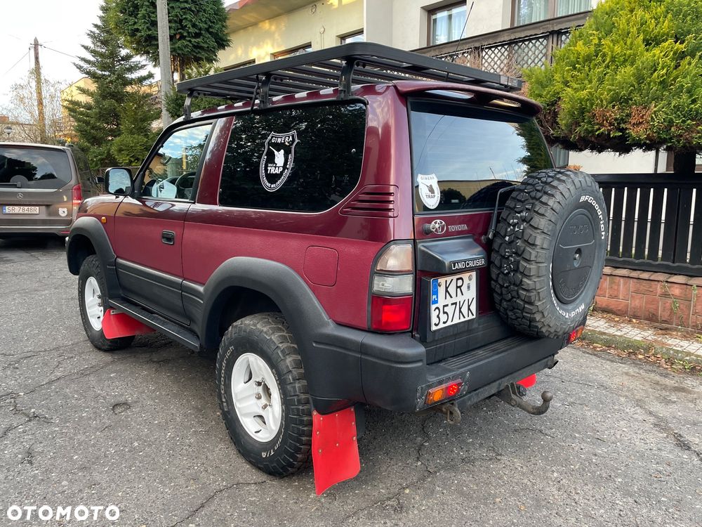 Toyota Land Cruiser - 3