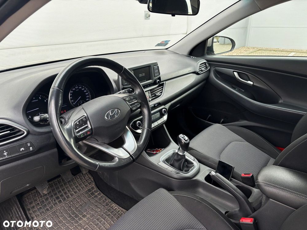 Hyundai i30 1.4 Comfort - 8