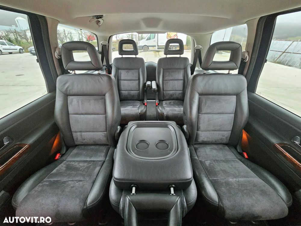 Volkswagen Sharan 2.0 TDI DPF Exclusive Edition - 18