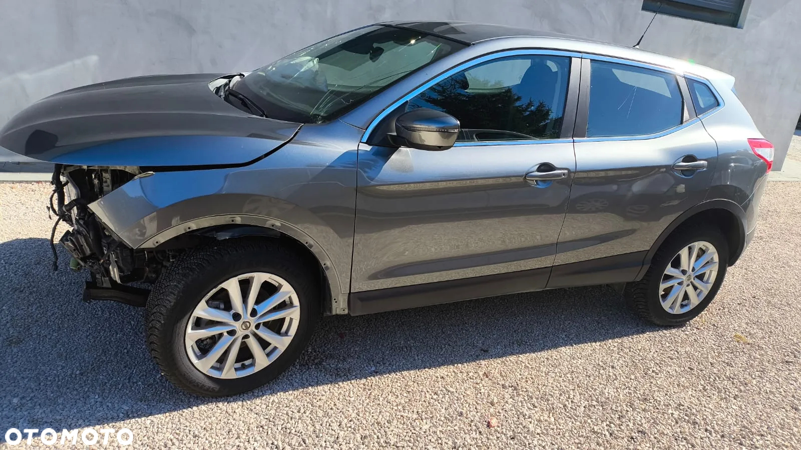 Nissan Qashqai - 2