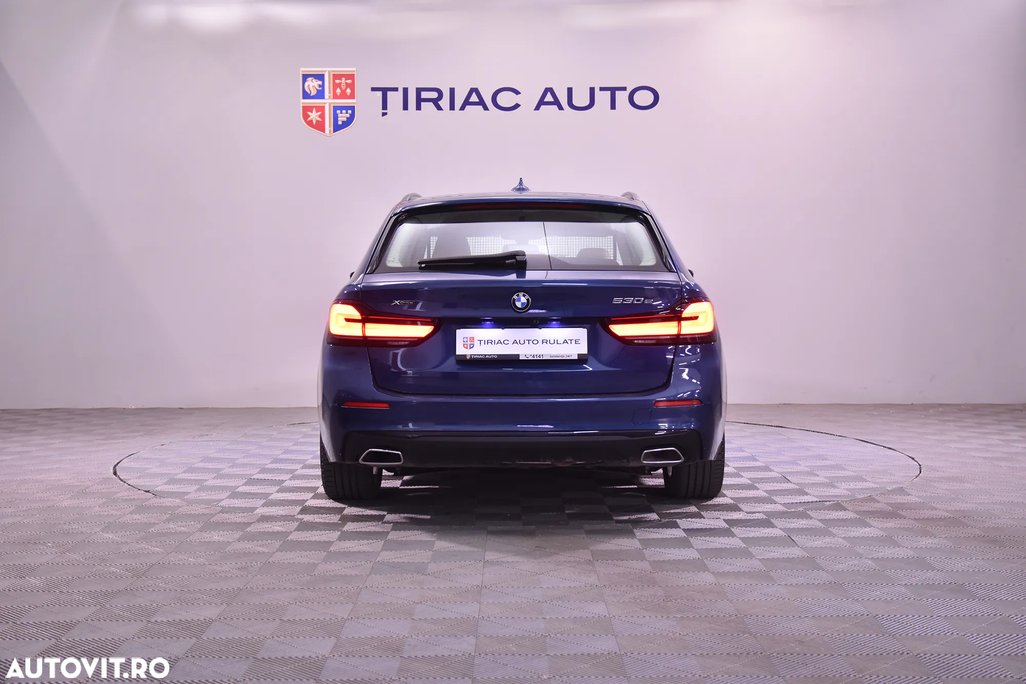 BMW Seria 5 530e xDrive AT PHEV - 4