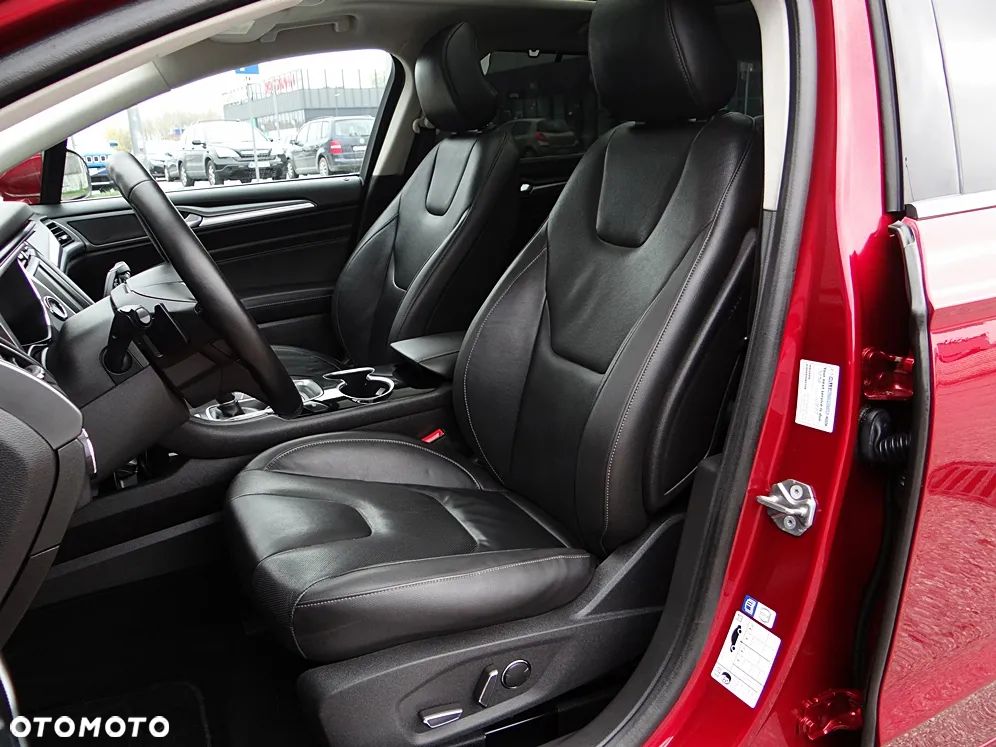 Ford Mondeo 2.0 TDCi Titanium PowerShift - 32