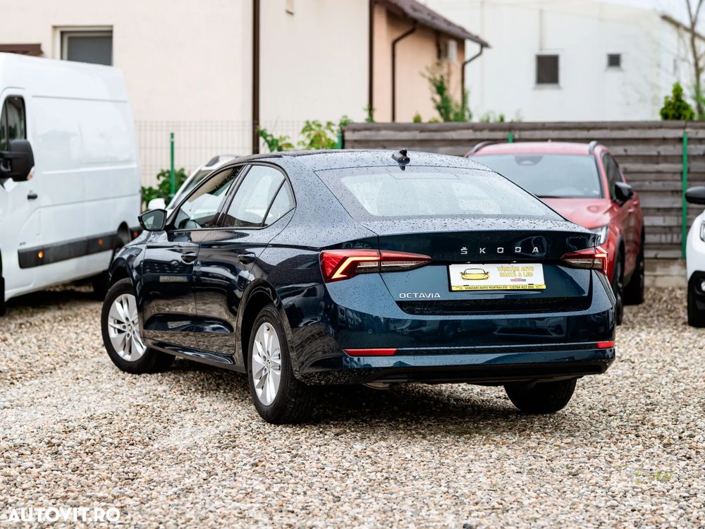 Skoda Octavia 2.0 TDI Style - 10