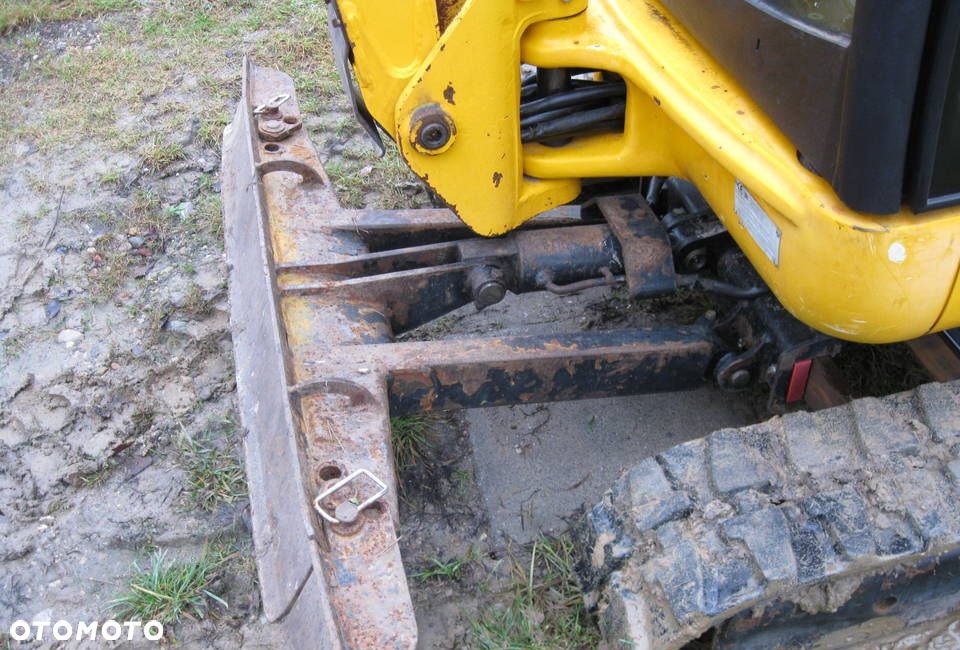 JCB 8018 - 5