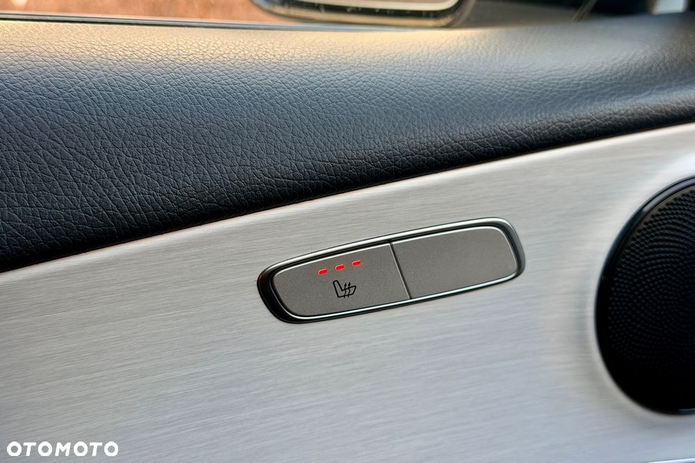 Mercedes-Benz Klasa E 220 d 4-Matic AMG - 14