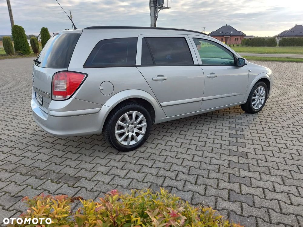 Opel Astra 1.8 Caravan Cosmo - 6