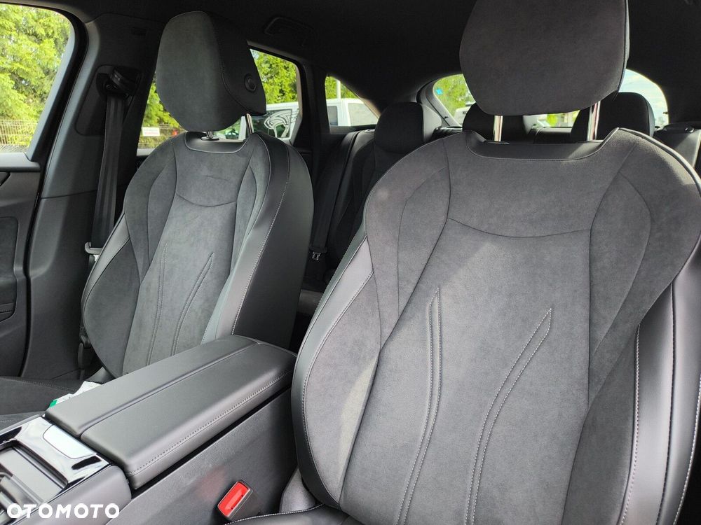 Volkswagen ID.7 77kWh Plus - 12