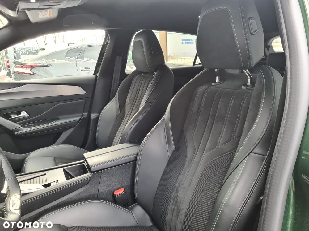 Peugeot 308 1.2 PureTech GT S&S EAT8 - 18