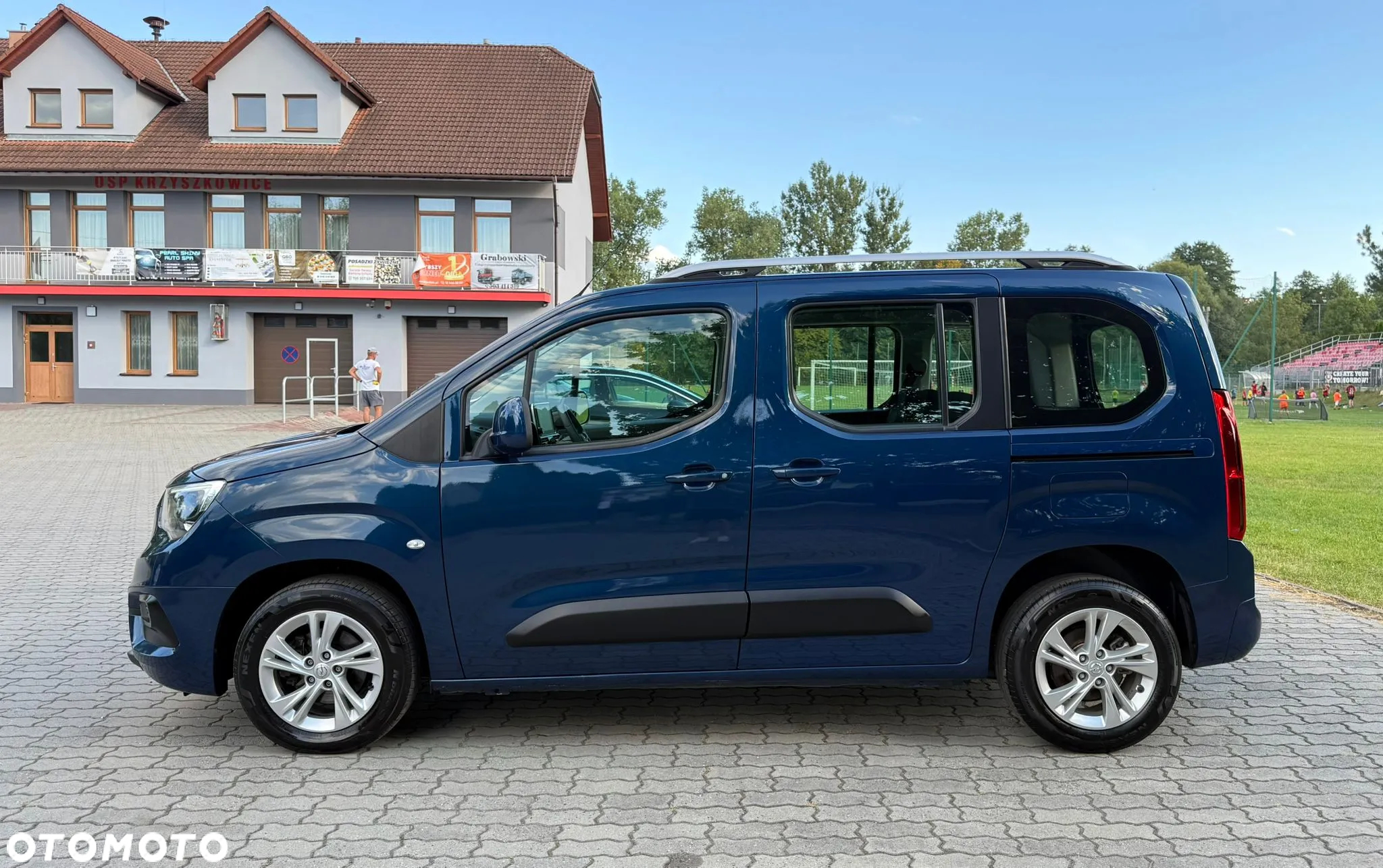 Opel Combo Life 1.2 Turbo Enjoy S&S - 5