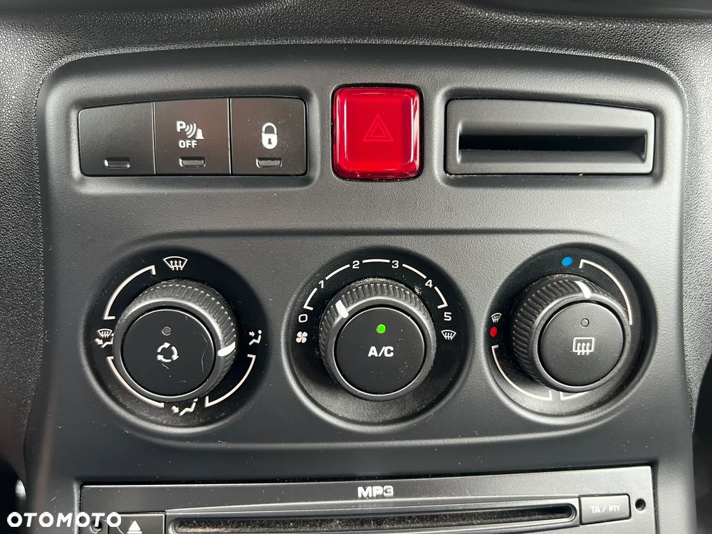 Citroën C3 Picasso 1.6 HDi Attraction - 19