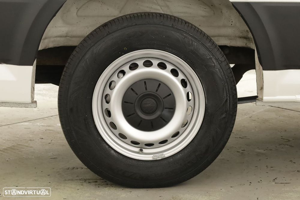 VW crafter  35 2.0 tdi l3h3 - 5