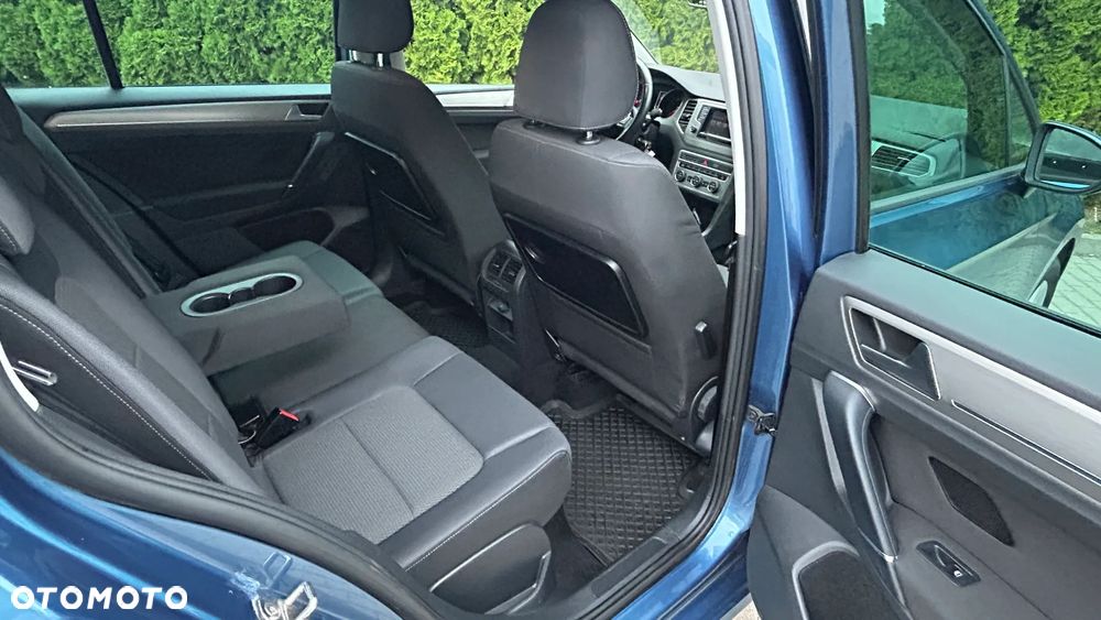 Volkswagen Golf Sportsvan - 12