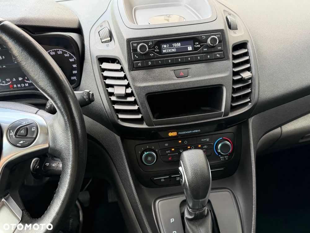 Ford Tourneo Connect Grand - 22