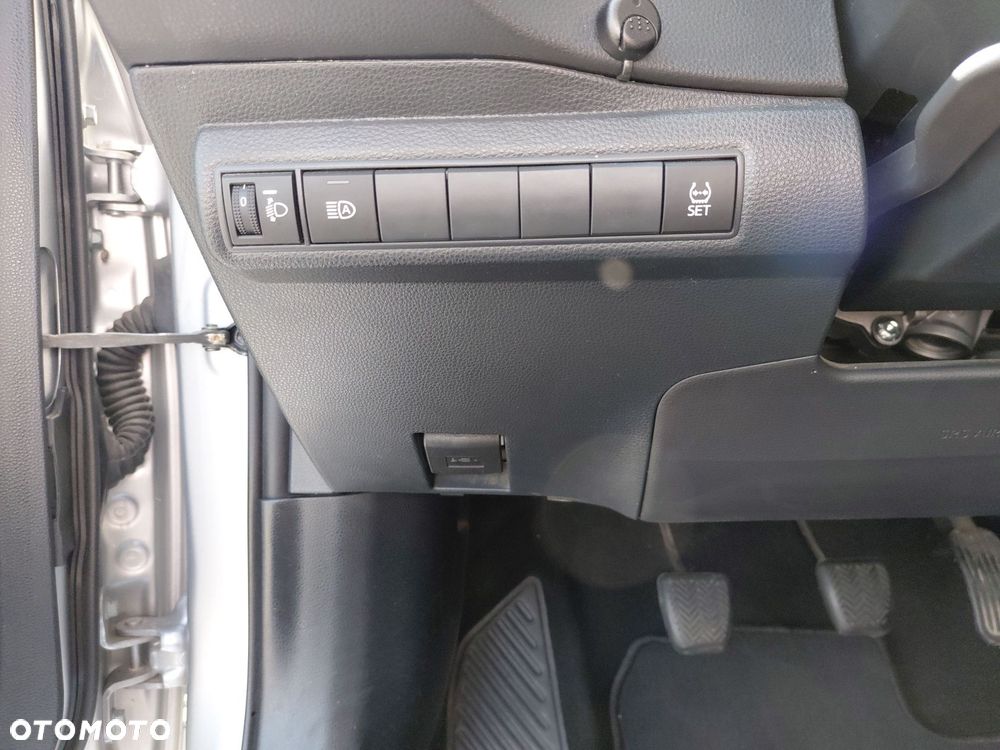 Toyota Corolla - 21