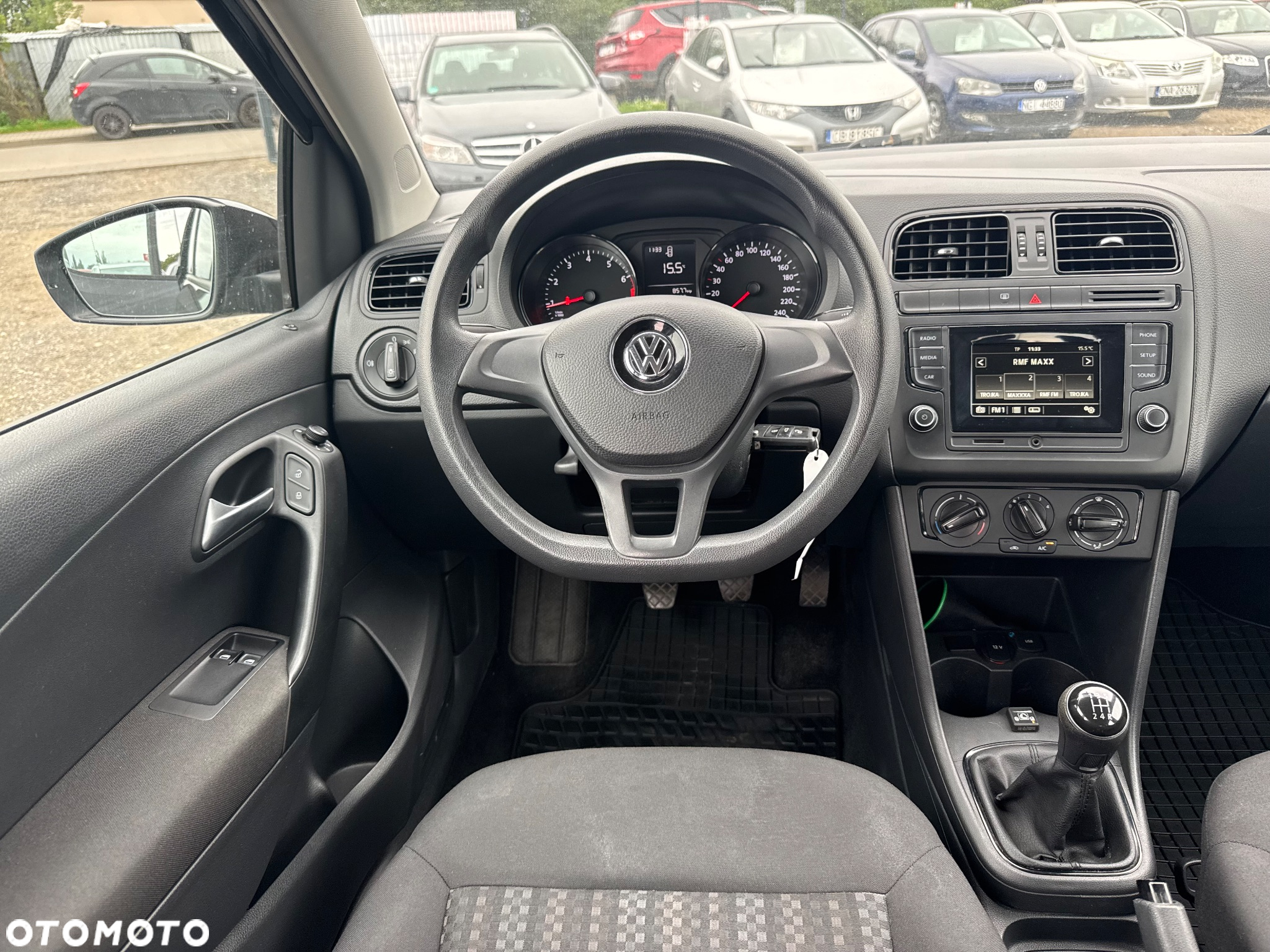 Volkswagen Polo 1.0 Trendline Perfectline - 26