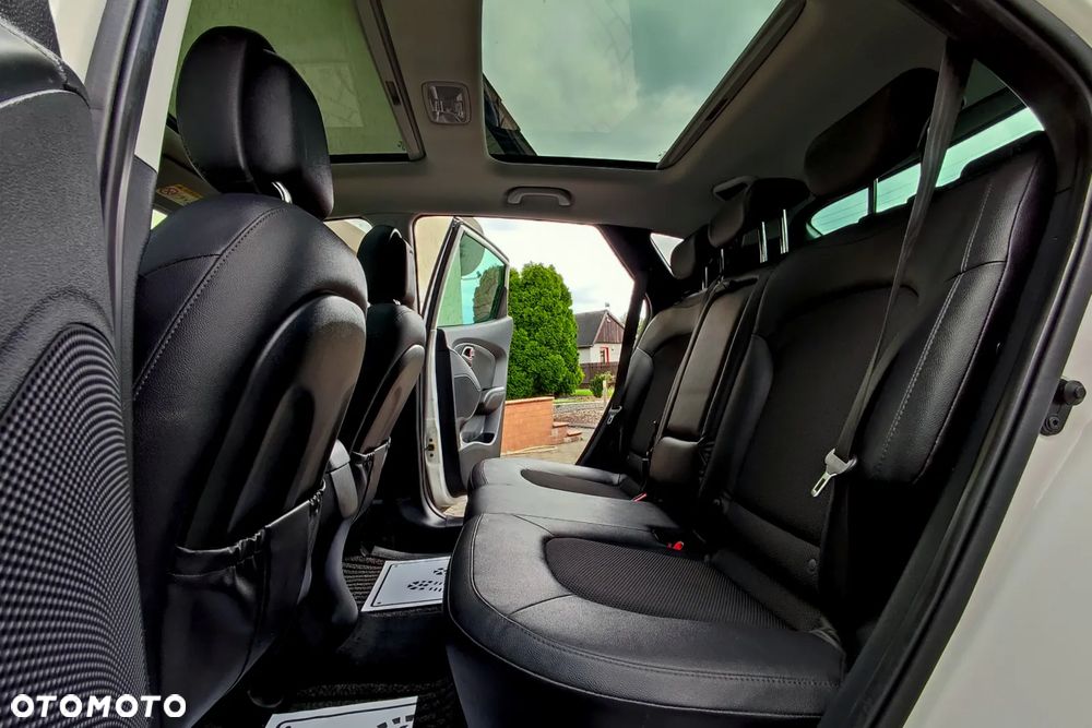 Hyundai ix35 1.7 CRDi 2WD blue Style - 19