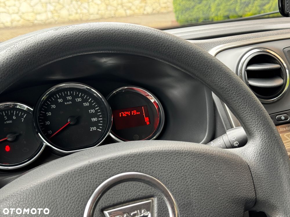 Dacia Sandero 1.2 16V Laureate - 17