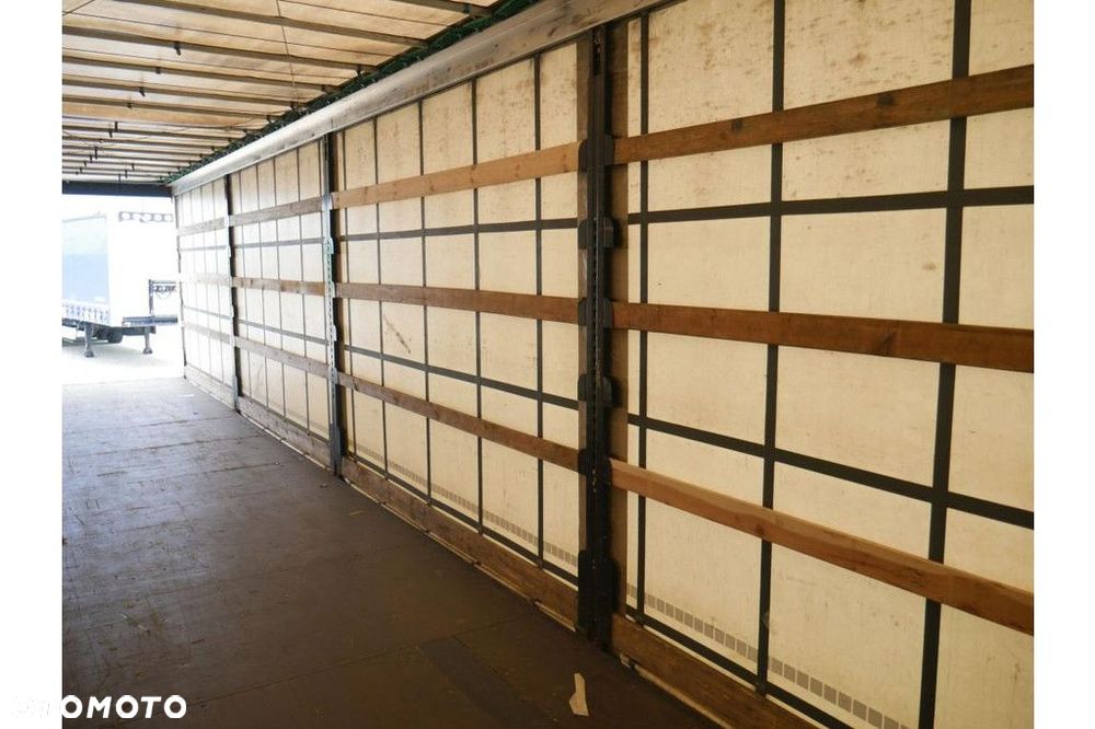 Krone Trailer Curtainsider Sliding Roof Straight - 12
