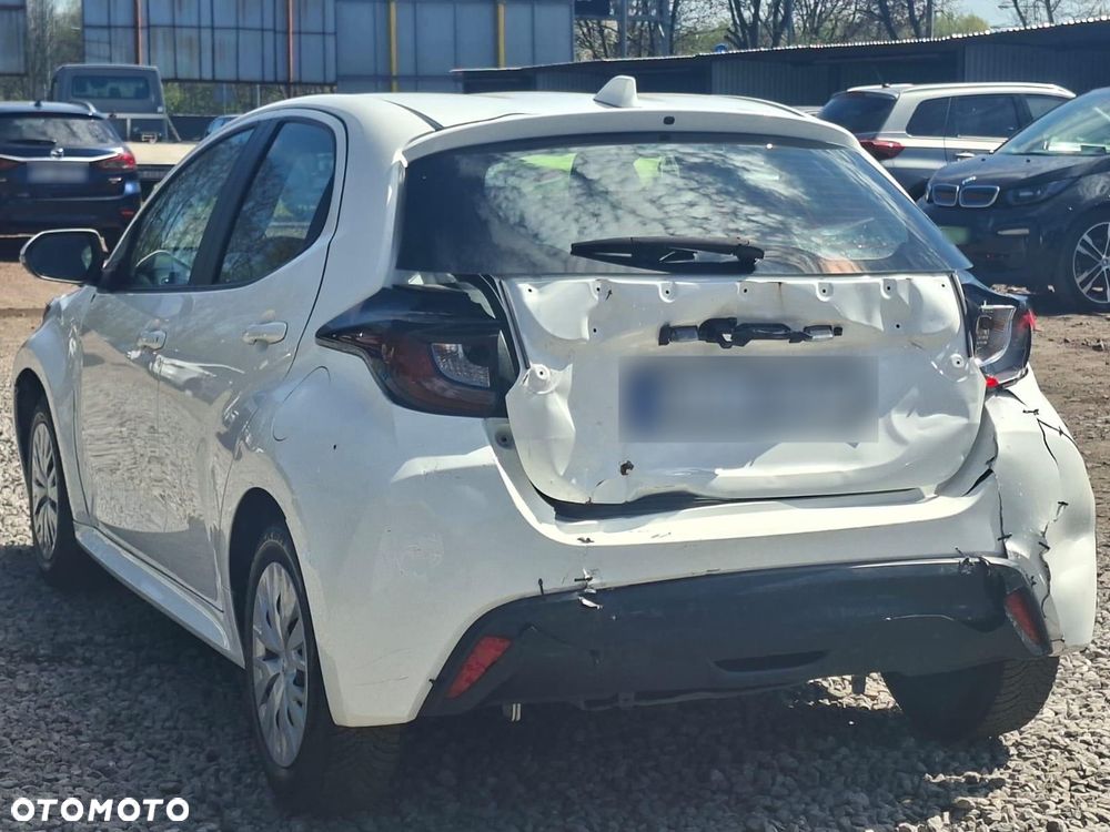 Toyota Yaris 1.0 Active - 8