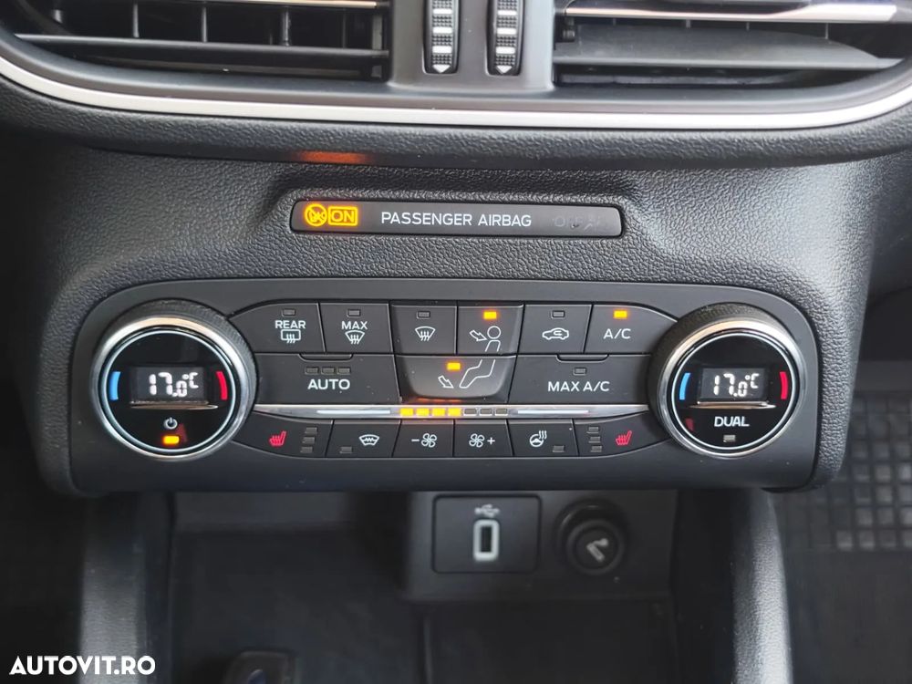 Ford Focus 1.0 EcoBoost Trend - 19
