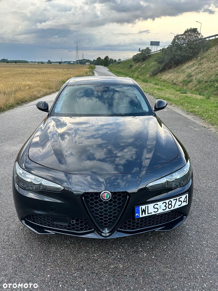 Alfa Romeo Giulia 2.0 Turbo 16V AT8 Veloce - 2