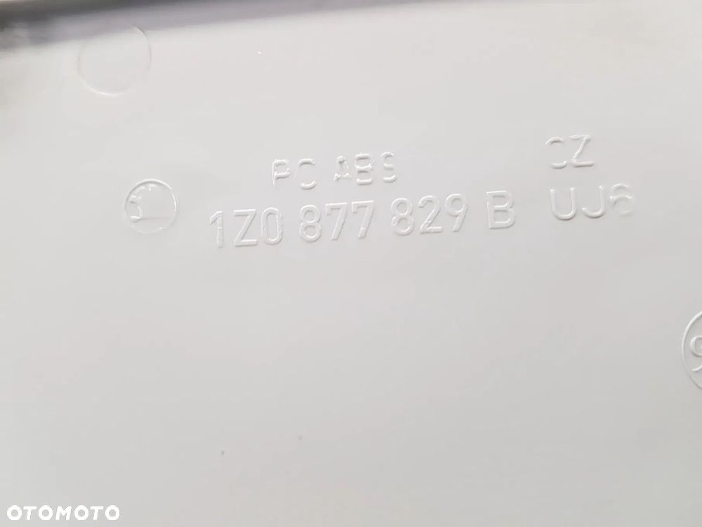 Osłona Zaślepka podsufitki Skoda Fabia Octavia Roomster - 6