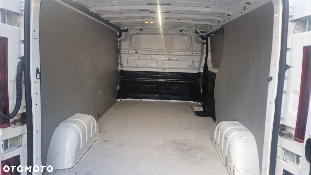 Opel VIVARO BITURBO 1.6 CDTI 145 KM kamera cofania - 10