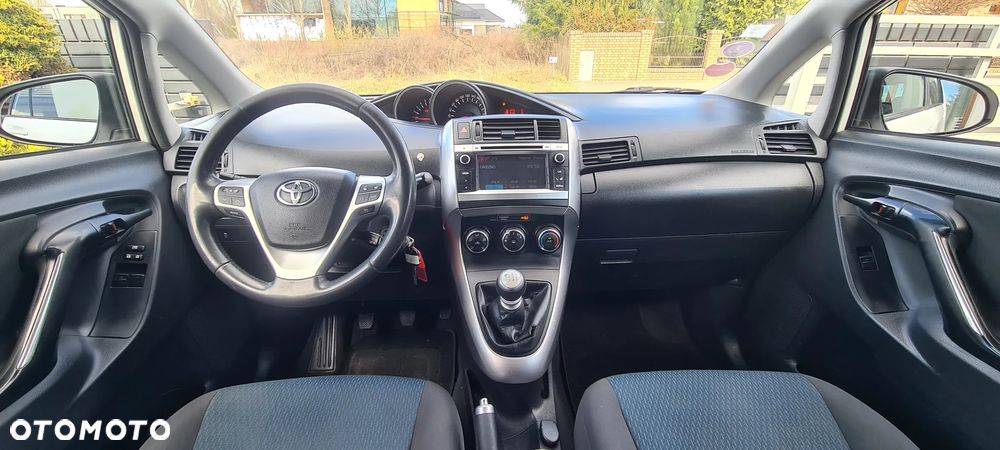 Toyota Verso 1.6 5-Sitzer Life - 9