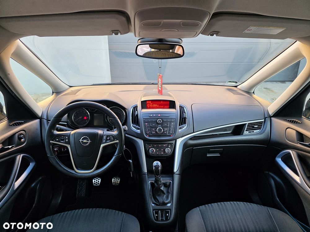 Opel Zafira 1.4 T Enjoy - 15
