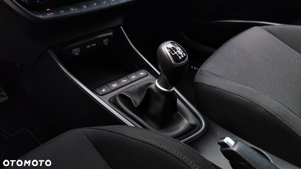 Hyundai Bayon - 11