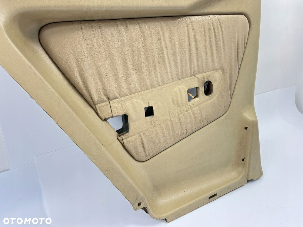 BOCZEK TAPICERKA LEWY TYŁ TYLNY MERCEDES W124 COUPE CE BEŻOWY KREMOWY - 3