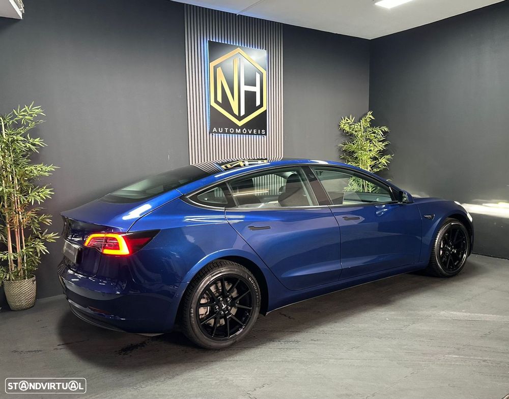 Tesla Model 3 Standard Range Plus RWD - 5