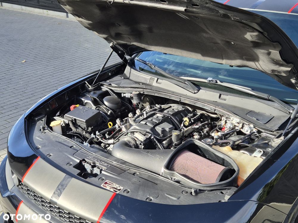 Dodge Charger 5.7 R/T - 12