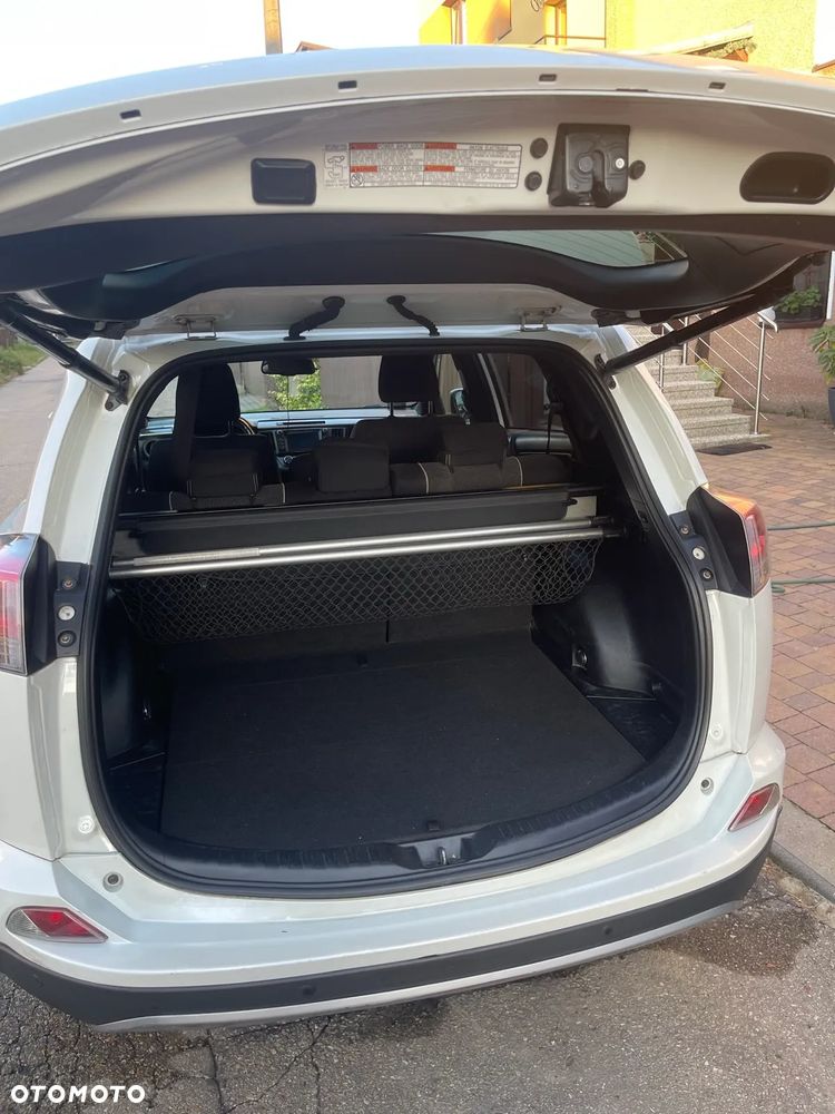 Toyota RAV4 2.0 D-4D Style 4x2 - 17