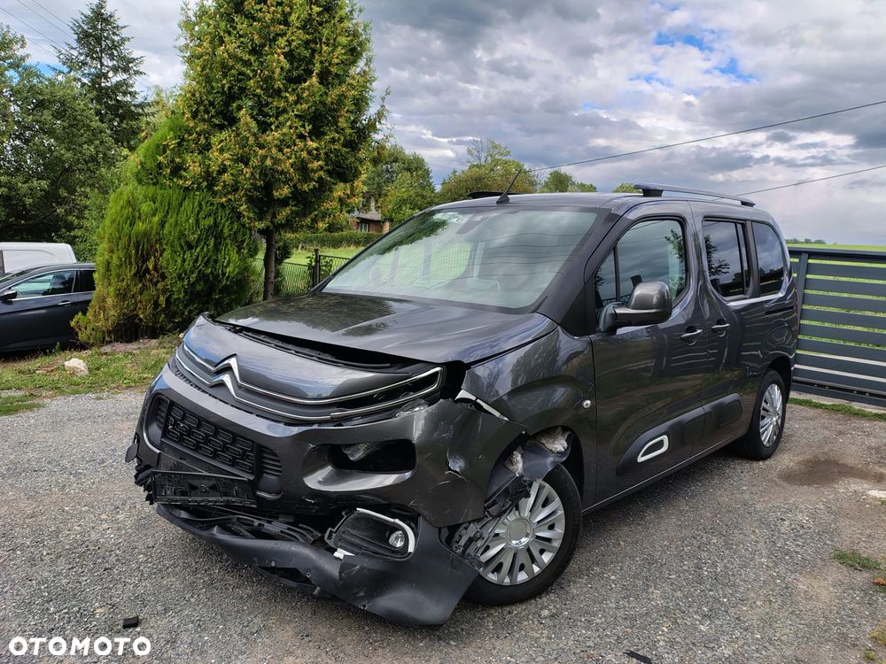 Citroën Berlingo XL PureTech 110 LIVE - 14