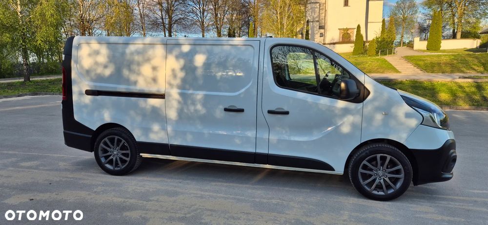 Renault Trafic - 12